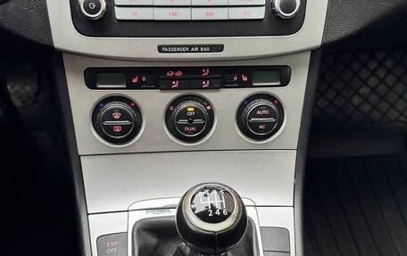 Volkswagen Passat B6, 2007 год, 796 000 рублей, 10 фотография