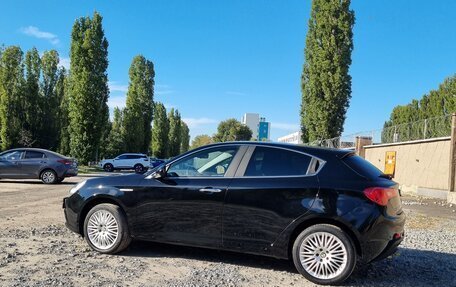 Alfa Romeo Giulietta, 2014 год, 1 250 000 рублей, 4 фотография