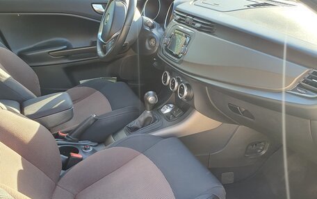 Alfa Romeo Giulietta, 2014 год, 1 250 000 рублей, 12 фотография