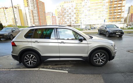 Volkswagen Tiguan II, 2020 год, 3 400 000 рублей, 3 фотография