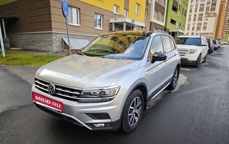 Volkswagen Tiguan II, 2020 год, 3 400 000 рублей, 2 фотография