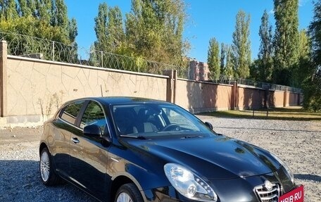 Alfa Romeo Giulietta, 2014 год, 1 250 000 рублей, 8 фотография