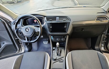 Volkswagen Tiguan II, 2020 год, 3 400 000 рублей, 26 фотография