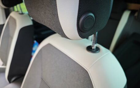 Volkswagen Tiguan II, 2020 год, 3 400 000 рублей, 18 фотография