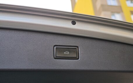 Volkswagen Tiguan II, 2020 год, 3 400 000 рублей, 36 фотография