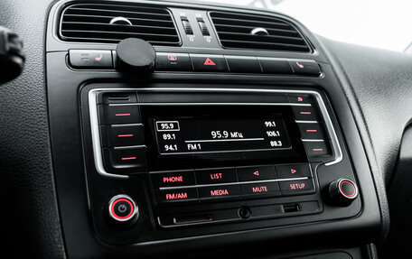 Volkswagen Polo VI (EU Market), 2016 год, 1 010 000 рублей, 17 фотография