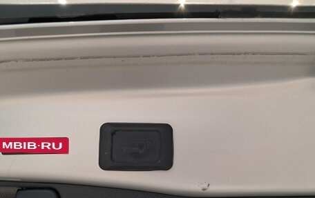 Toyota RAV4, 2021 год, 3 600 000 рублей, 24 фотография