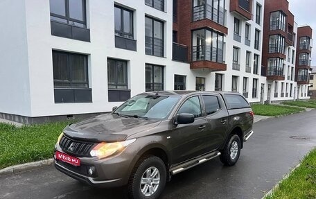 Mitsubishi L200 IV рестайлинг, 2015 год, 1 925 000 рублей, 1 фотография
