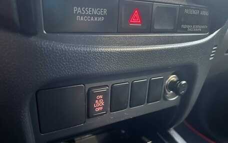 Mitsubishi L200 IV рестайлинг, 2015 год, 1 925 000 рублей, 24 фотография