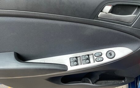 Hyundai Solaris II рестайлинг, 2015 год, 900 000 рублей, 6 фотография