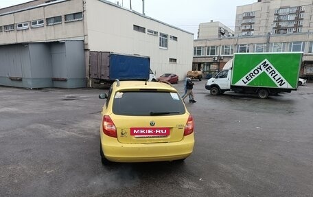 Skoda Fabia II, 2012 год, 600 000 рублей, 3 фотография