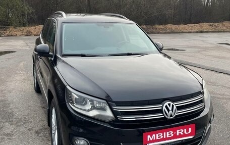 Volkswagen Tiguan I, 2012 год, 1 390 000 рублей, 2 фотография