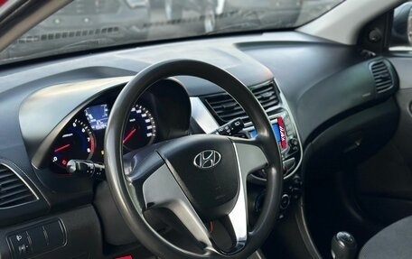 Hyundai Solaris II рестайлинг, 2011 год, 549 000 рублей, 4 фотография