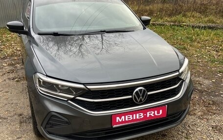 Volkswagen Polo VI (EU Market), 2021 год, 1 680 000 рублей, 1 фотография