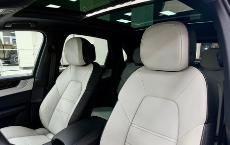 Porsche Cayenne III, 2024 год, 16 990 000 рублей, 19 фотография