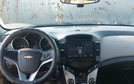 Chevrolet Cruze II, 2012 год, 500 000 рублей, 4 фотография