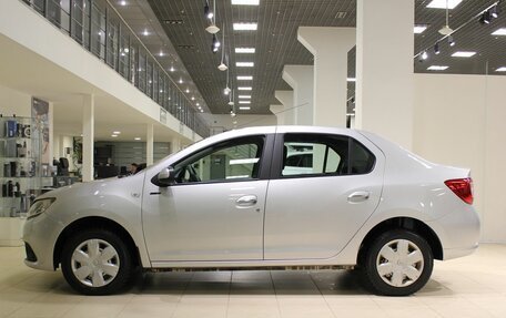 Renault Logan II, 2018 год, 785 000 рублей, 4 фотография