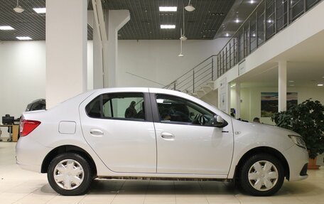 Renault Logan II, 2018 год, 785 000 рублей, 8 фотография