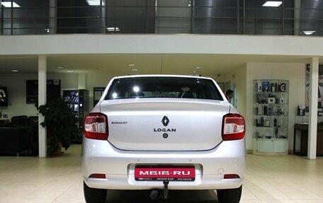 Renault Logan II, 2018 год, 785 000 рублей, 6 фотография