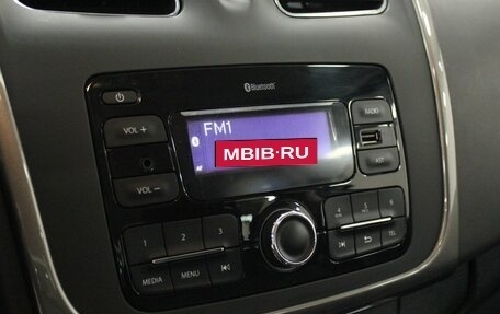 Renault Logan II, 2018 год, 785 000 рублей, 13 фотография