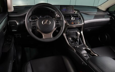 Lexus NX I, 2016 год, 2 344 000 рублей, 6 фотография