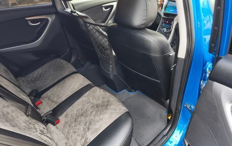 Hyundai Elantra V, 2015 год, 1 190 000 рублей, 11 фотография