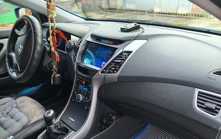 Hyundai Elantra V, 2015 год, 1 190 000 рублей, 13 фотография