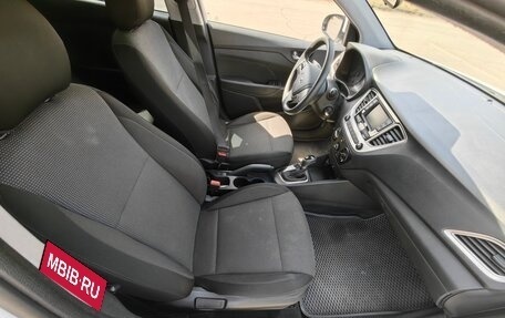 Hyundai Solaris II рестайлинг, 2019 год, 1 100 000 рублей, 14 фотография