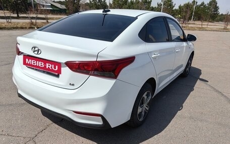 Hyundai Solaris II рестайлинг, 2019 год, 1 100 000 рублей, 4 фотография