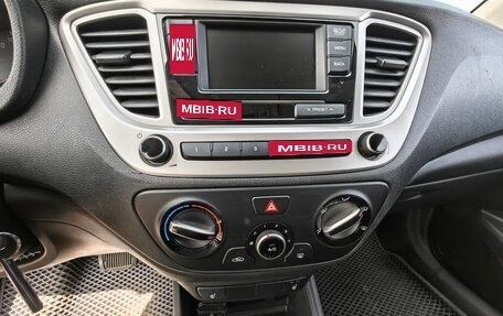 Hyundai Solaris II рестайлинг, 2019 год, 1 100 000 рублей, 20 фотография