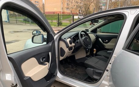 Renault Logan II, 2014 год, 800 000 рублей, 5 фотография