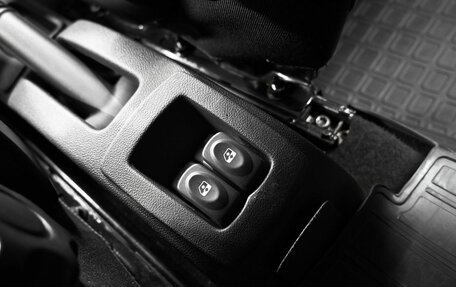 Renault Sandero I, 2013 год, 745 000 рублей, 18 фотография