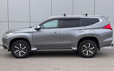 Mitsubishi Pajero Sport III рестайлинг, 2018 год, 3 150 000 рублей, 2 фотография