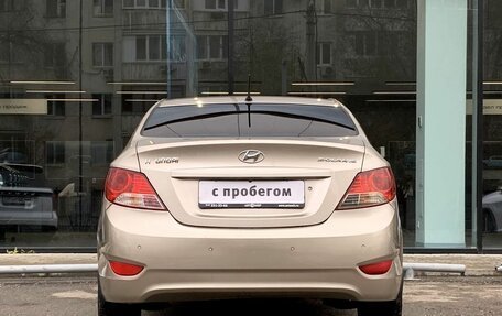 Hyundai Solaris II рестайлинг, 2012 год, 740 000 рублей, 6 фотография