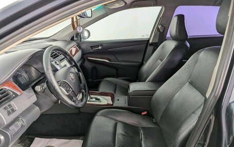 Toyota Camry, 2013 год, 1 249 000 рублей, 10 фотография