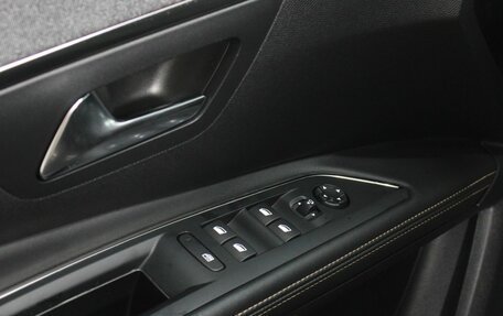 Peugeot 5008 II, 2020 год, 2 235 000 рублей, 10 фотография