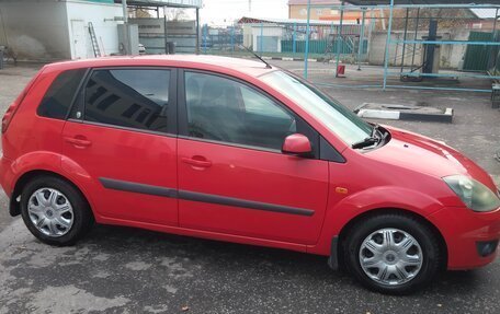 Ford Fiesta, 2007 год, 370 000 рублей, 4 фотография