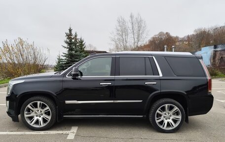 Cadillac Escalade IV, 2016 год, 4 500 000 рублей, 2 фотография