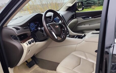 Cadillac Escalade IV, 2016 год, 4 500 000 рублей, 10 фотография