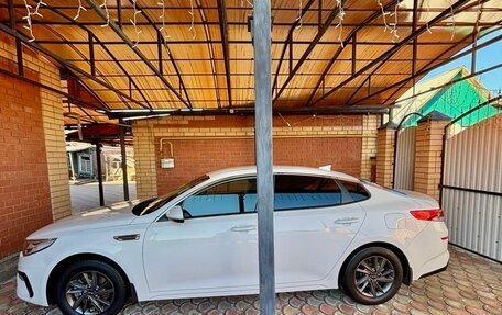 KIA Optima IV, 2020 год, 2 100 000 рублей, 2 фотография