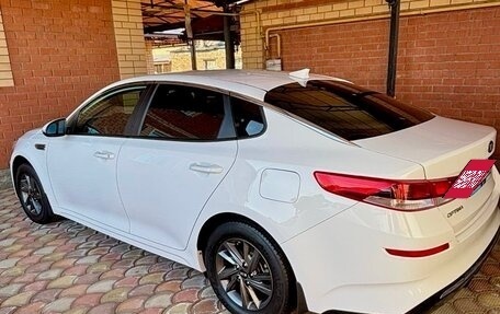 KIA Optima IV, 2020 год, 2 100 000 рублей, 3 фотография