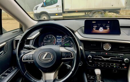 Lexus RX IV рестайлинг, 2018 год, 3 585 000 рублей, 11 фотография