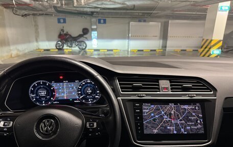 Volkswagen Tiguan II, 2018 год, 4 000 000 рублей, 13 фотография