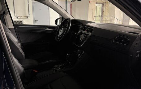 Volkswagen Tiguan II, 2018 год, 4 000 000 рублей, 16 фотография