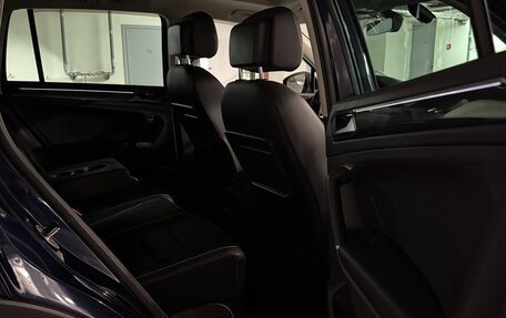 Volkswagen Tiguan II, 2018 год, 4 000 000 рублей, 17 фотография