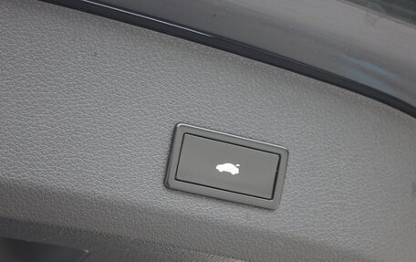 Audi Q7, 2012 год, 2 350 000 рублей, 16 фотография