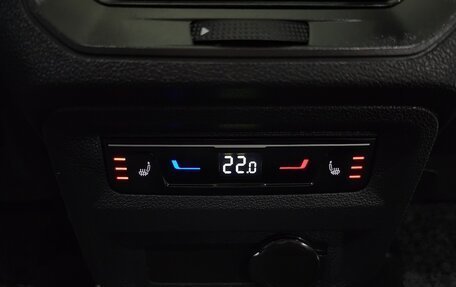 Volkswagen Tiguan II, 2021 год, 3 123 000 рублей, 19 фотография