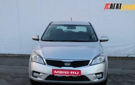 KIA cee'd I рестайлинг, 2011 год, 655 000 рублей, 2 фотография
