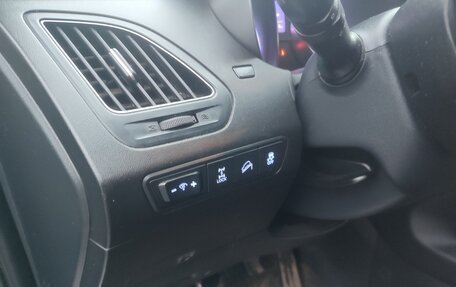 Hyundai ix35 I рестайлинг, 2010 год, 950 000 рублей, 4 фотография