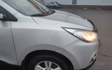 Hyundai ix35 I рестайлинг, 2010 год, 950 000 рублей, 11 фотография